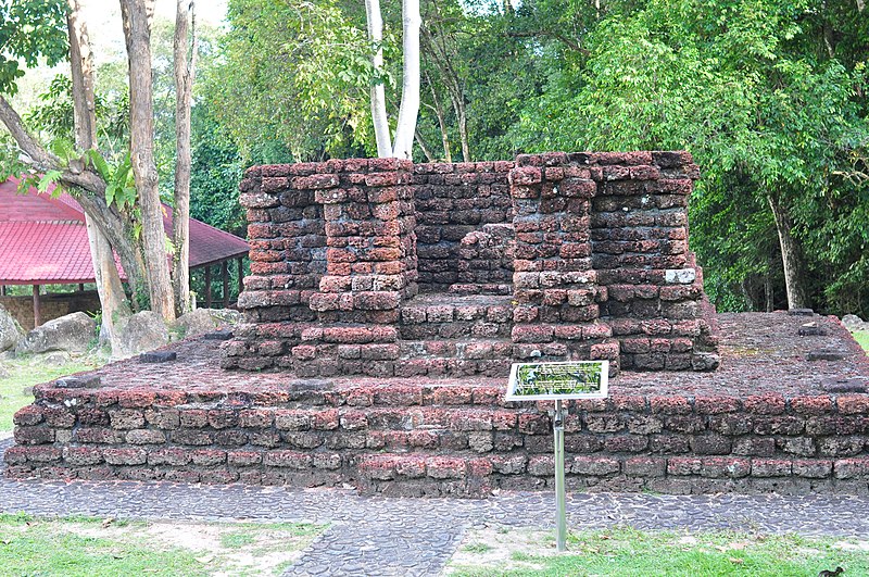 File:Bujang Valley Museum (11270558243).jpg