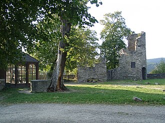 Ruins of Sayn Castle Burgruine Sayn.jpg