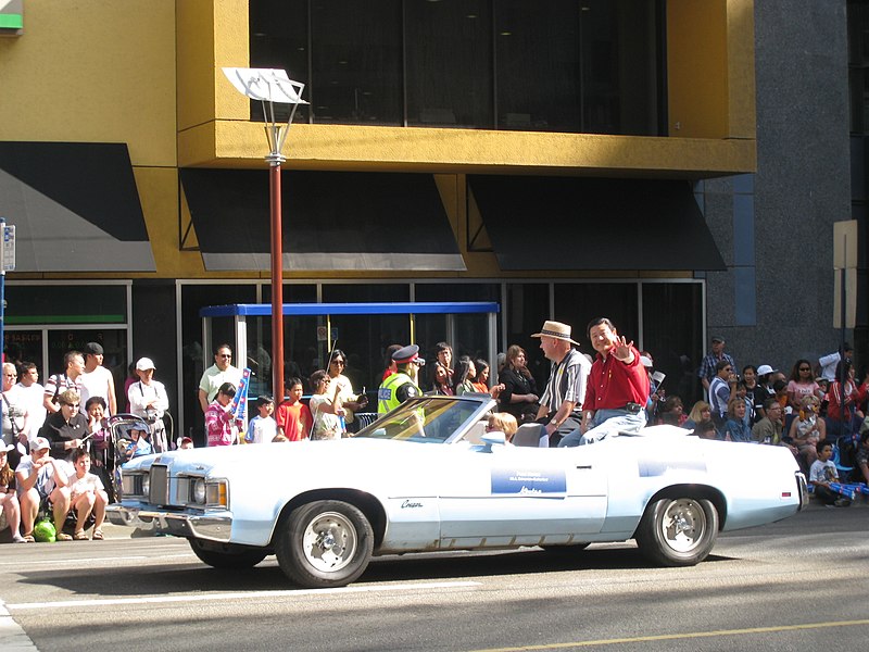 File:Capital EX Parade 2009 (3726457291).jpg