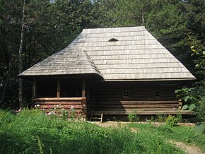 Casa Gavril Candrea din Dorna Candrenilor, strămutată la Muzeul Satului Bucovinean din Suceava