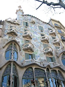 Facade seen from the street