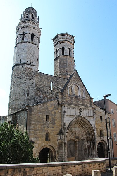 File:Cathédrale Vieux St Vincent Mâcon 14.jpg