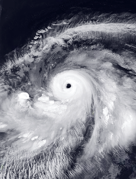 ไฟล์:Typhoon_Chaba_2004-08-23_1700Z.png
