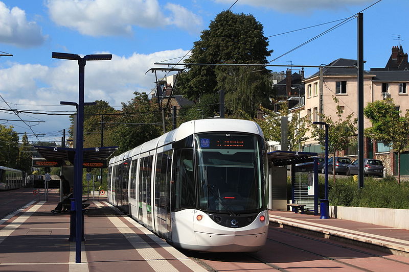 File:Citadis n°841 Rouen Boulingrin par Cramos.JPG