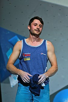 Nathan Phillips ve finále MS 2018 v boulderingu v Innsbrucku