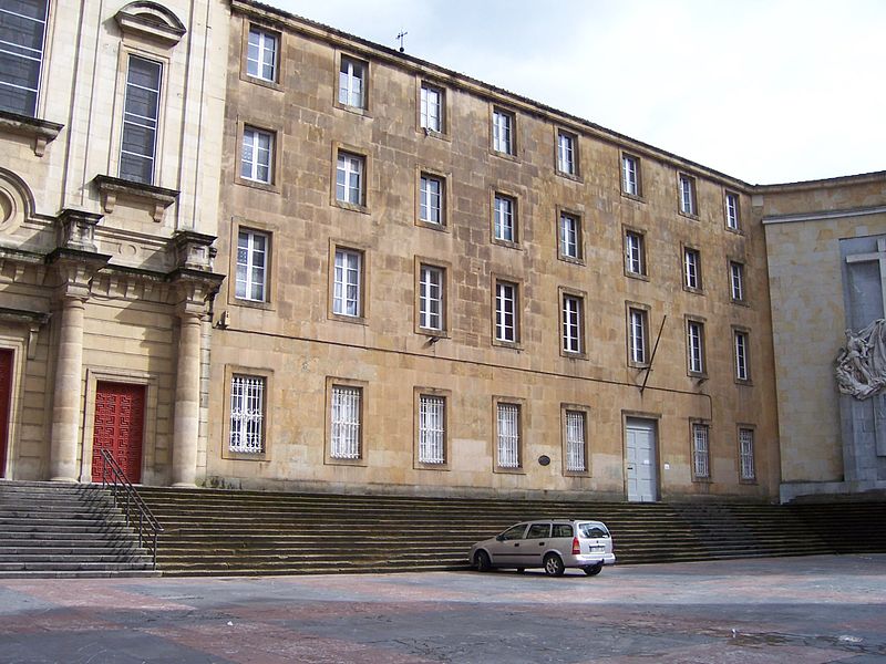 File:Colegio inmaculada fachada.jpg