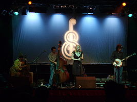 Crooked Still actuando en el Shetland Folk Festival, 2007