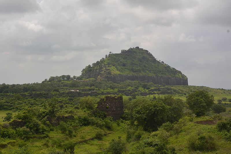 File:Daulatabad Fort Geography.jpg