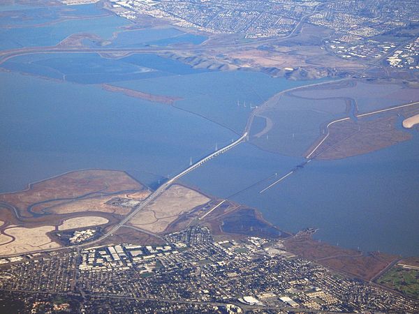 A view from the air, above Palo Alto, looking towards Fremont