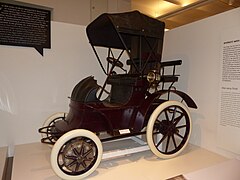 Voiture électrique Lohner Porsche Semper Vivus, de 1899 et de l'Exposition universelle de 1900 de Paris