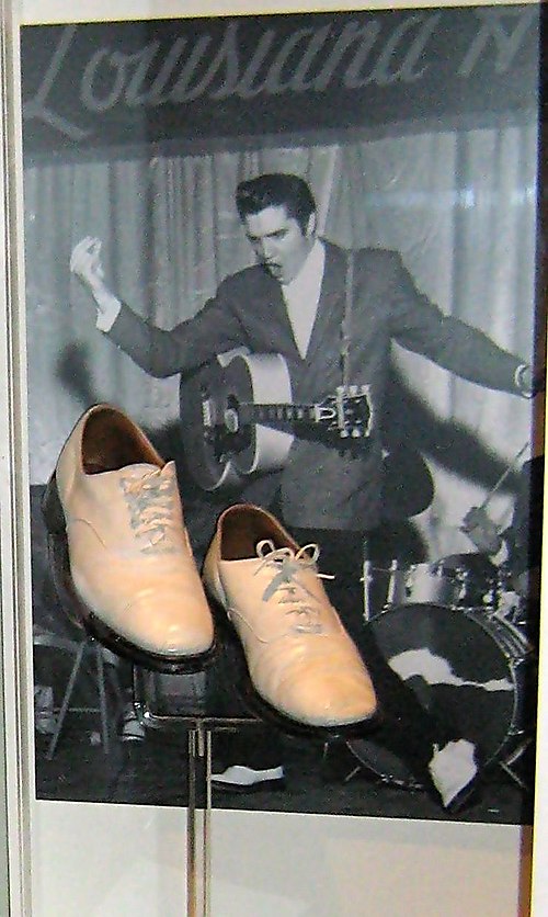 Elvis Presley in Louisiana Hayride.