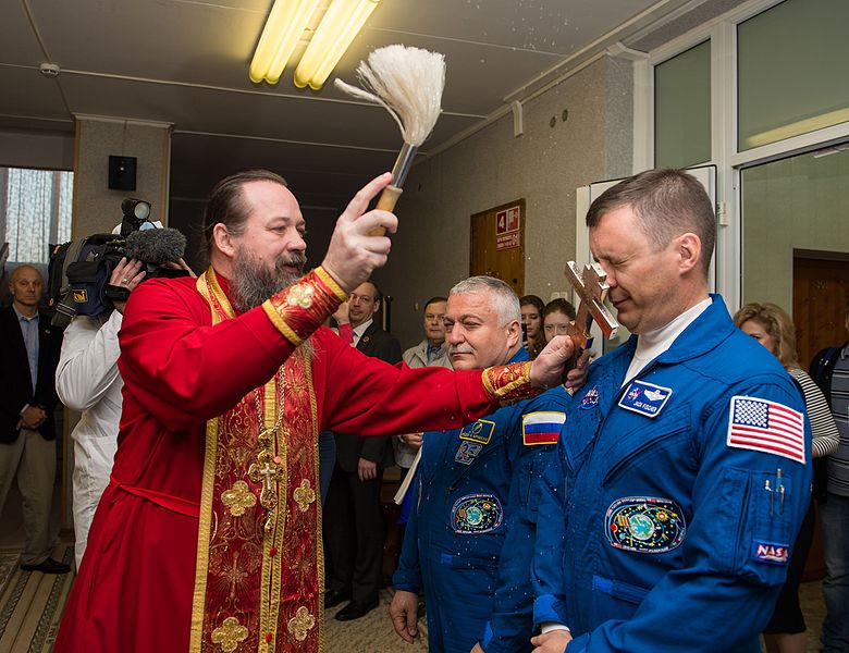 File:Expedition 51 Blessing (NHQ201704200023).jpg