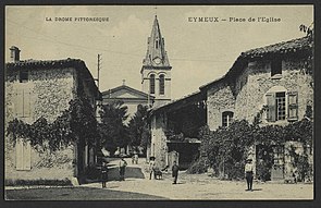 Eymeux - Place de l'Eglise (34407443032).jpg