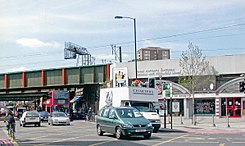 Finsbury Park Station Seven Sisters Road geograph-3880584-by-Ben-Brooksbank.jpg