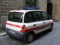 "פיאט מולטיפלה" - ניידת משטרה במשטרה העירונית של פירנצה