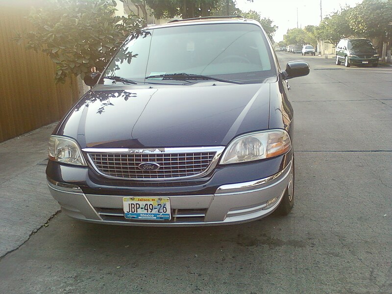 File:Ford Windstar Limited.jpg