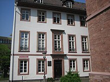 The house in which Georg Forster lived during his time in Mainz, with a commemorative plaque next to the door