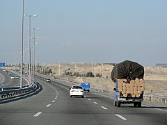 Freeway 7 (Iran) or the Persian Gulf in Iran Mostafa Meraji 2011 15.jpg