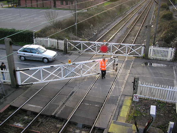 Manually-operated level crossing at Great Bentley, which was replaced with barriers in 2008