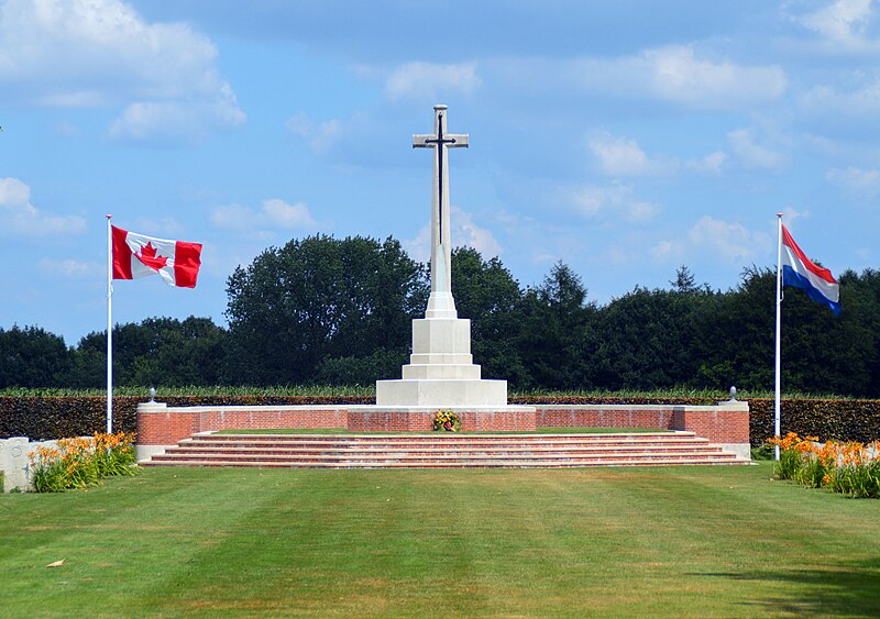 File:Groesbeek Canadian War Cemetery Cross of Sacrifice, Netherlands.jpg