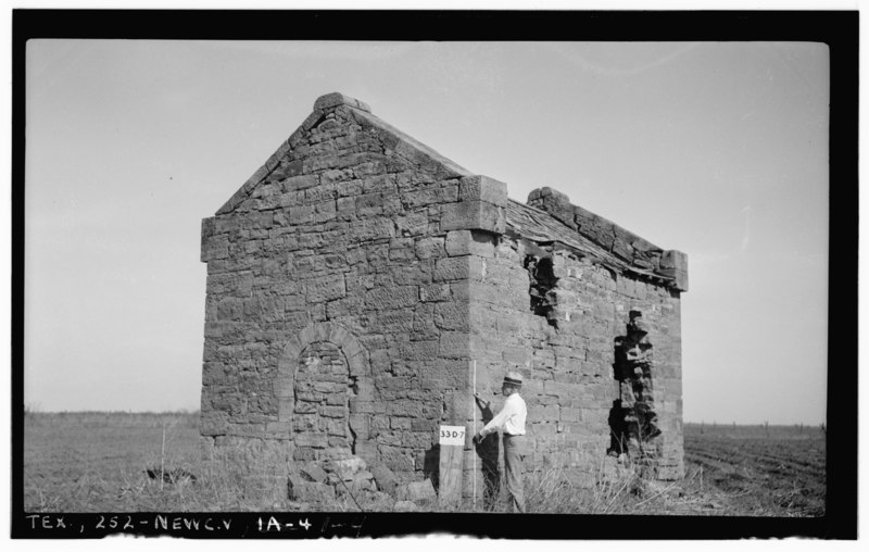 File:Historic American Buildings Survey, C.C. Bulger, Photographer March 20, 1934 VIEW FROM EAST (MAGAZINE BUILDING). - Fort Belknap, South on Texas Route 251, Newcastle, Young HABS TEX,252-NEWC.V,1-4.tif