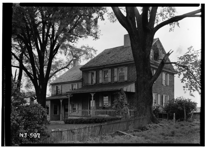 File:Historic American Buildings Survey Nathaniel R. Ewan, Photographer May 16, 1939 EXTERIOR - VIEW FROM SOUTHEAST - Jacob Wills House, Marlton, Burlington County, NJ HABS NJ,3-MART.V,1-3.tif