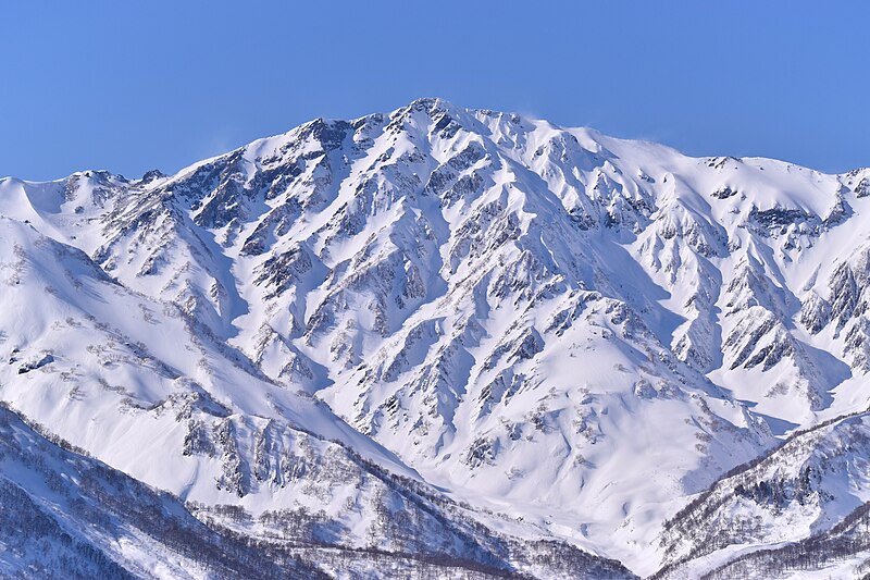 File:Japanese Alps in Winter (51846678455).jpg