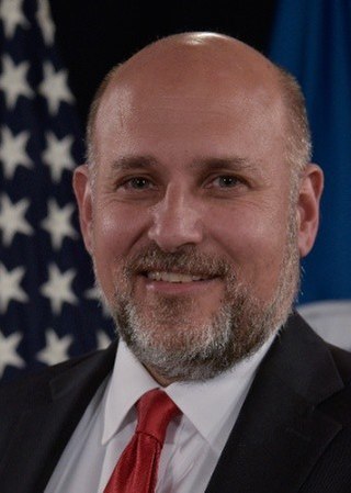 <span class="mw-page-title-main">John Barsa</span> American government official