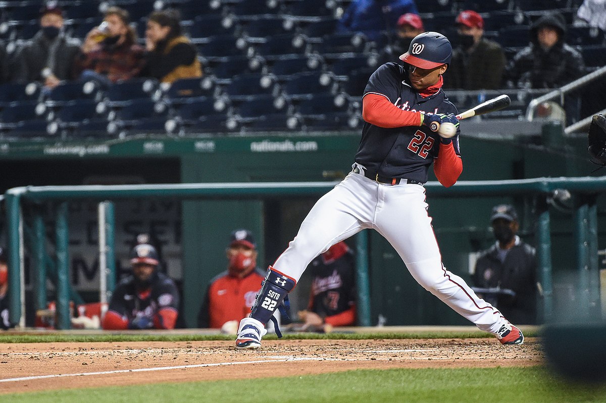 File:Juan Soto running to first (51295706058).jpg - Wikimedia Commons