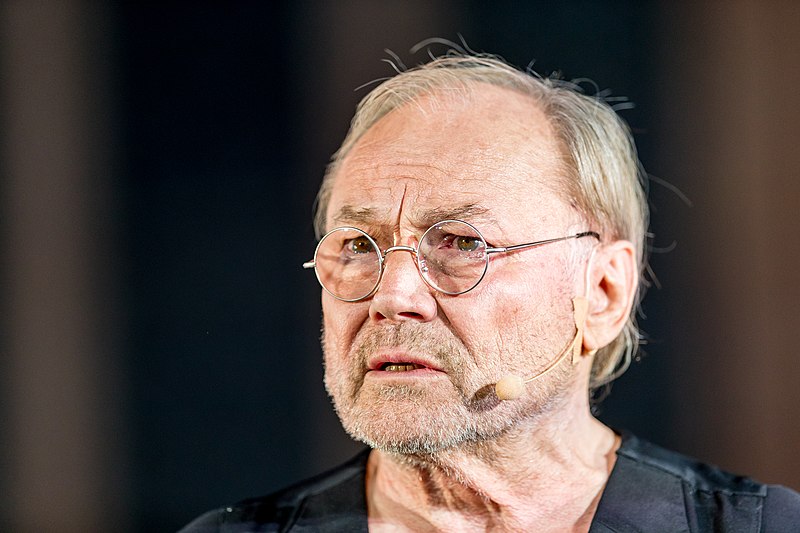 File:Klaus Maria Brandauer - 2019191213740 2019-07-10 Fotoprobe Nibelungen Festspiele Worms Überwältigung - 0887 - B70I9451.jpg