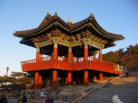 Tập_tin:Korea-Gyeongju-Seokguram-06.jpg