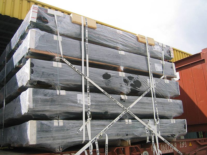 File:Lashing application flat rack.jpg