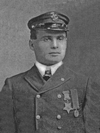 <span class="mw-page-title-main">John Davis (Medal of Honor, 1898)</span> US Navy officer and Medal of Honor recipient (1877–1970)