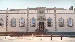 Lifford Courthouse httpsuploadwikimediaorgwikipediacommonsthu
