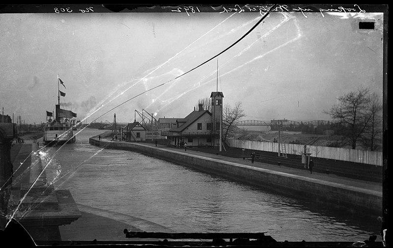 File:Looking Up Weitzel Lock (5" X 9" Plate) - DPLA - f54c29c27c47d5be1629ef9780848f9d.jpg