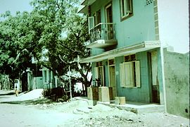 Madras-Indie-slumsy-1980-IHS-18-ceglane-domy.jpeg