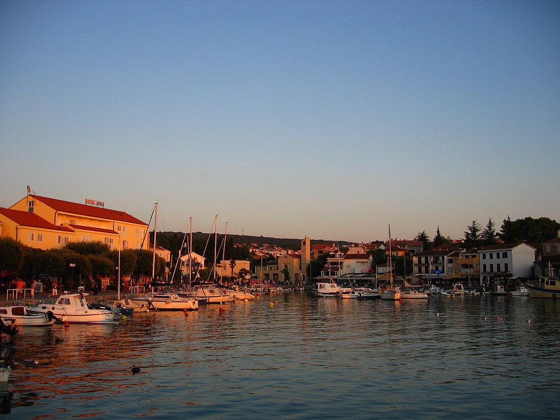 File:Malinska, Croatia.JPG