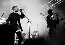 Massive Attack, 2010