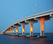 Max Brewer Köprüsü, Titusville, Florida.jpg