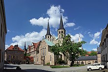 Merseburg,Naturdenkmal Platanen am Dom.jpg