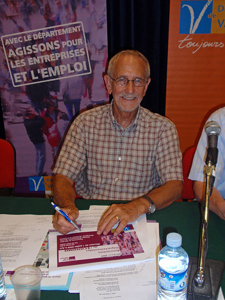 File:Michel Bayet, maire de Sarrians.JPG