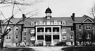 <span class="mw-page-title-main">Mohawk Institute Residential School</span> Canadian indian residential school in Canada