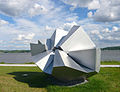 Jean-Pierre Morin, Convergence, sculpture en aluminium, promenade Samuel-De Champlain à Québec.