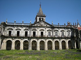 Mosteiro de Santa Maria de Pombeiro.jpg