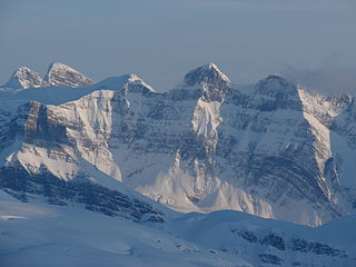 <span class="mw-page-title-main">Mount Spring-Rice</span> Mountain in Alberta and British Columbia, Canada