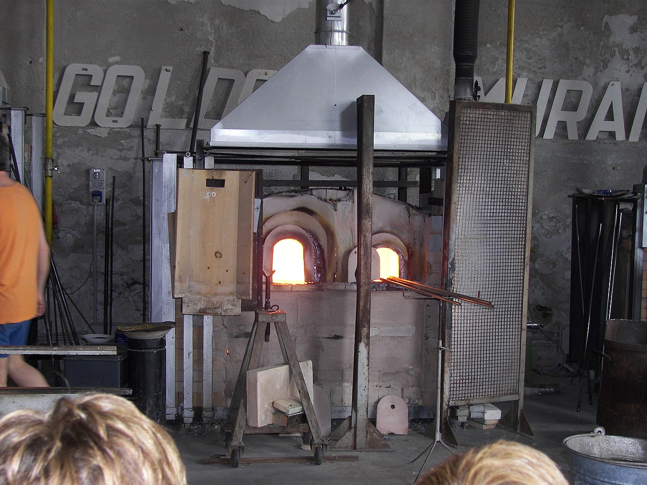 File:Murano furnace.jpg - Wikimedia Commons