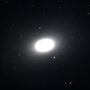 NGC 1426 Hubble WikiSky.jpg