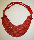 Thumbnail for File:Necklace MET 28.75.2.jpg