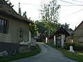 Čeština: Žloukovice, vesnice patřící pod obec Nižbor na řece Berounce nedaleko od Berouna a Rakovníka nápověda English: Žloukovice village in Central Bohemian region, CZ help