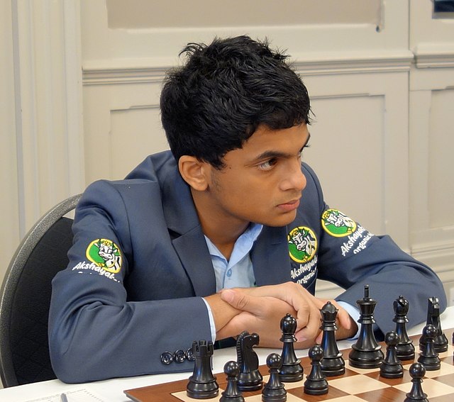 Student wins silver at world chess championship